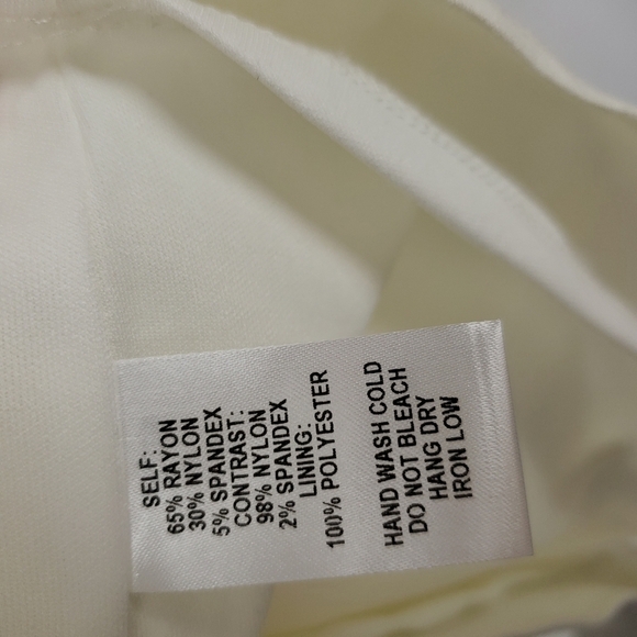 Lulu's Special Place Lace Off-the-Shoulder Dress new with tags sz xs - Picture 10 of 10